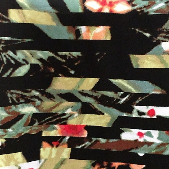 a.n.a multicolor strappy tank - Picture 5 of 7